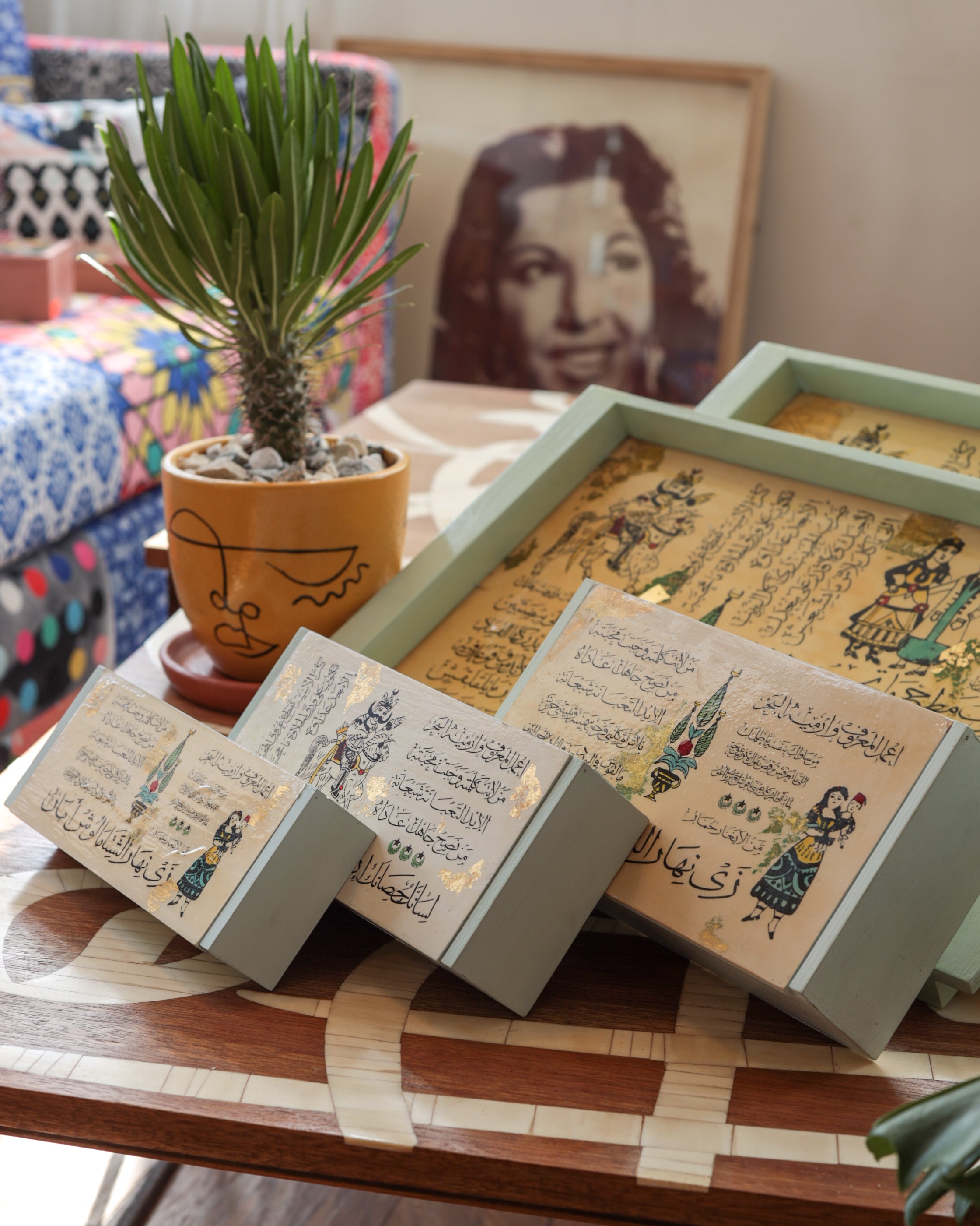 El Saqi Tray