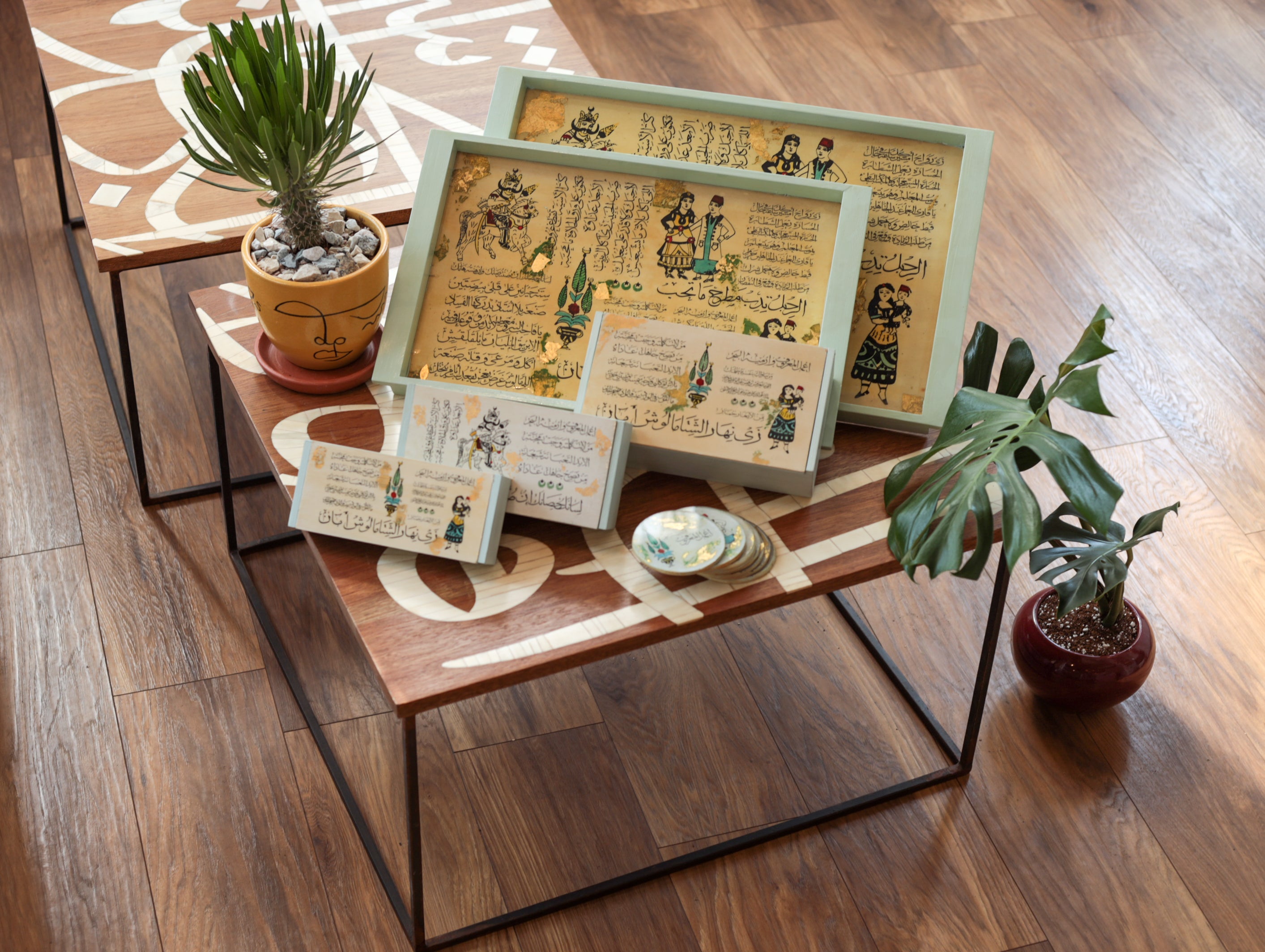 El Saqi Tray