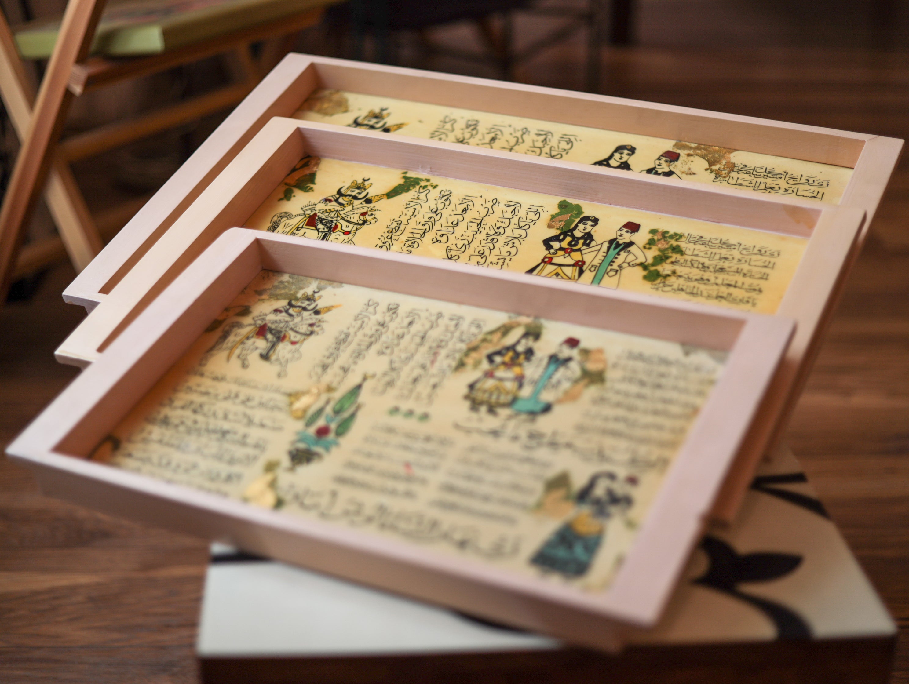 El Saqi Tray