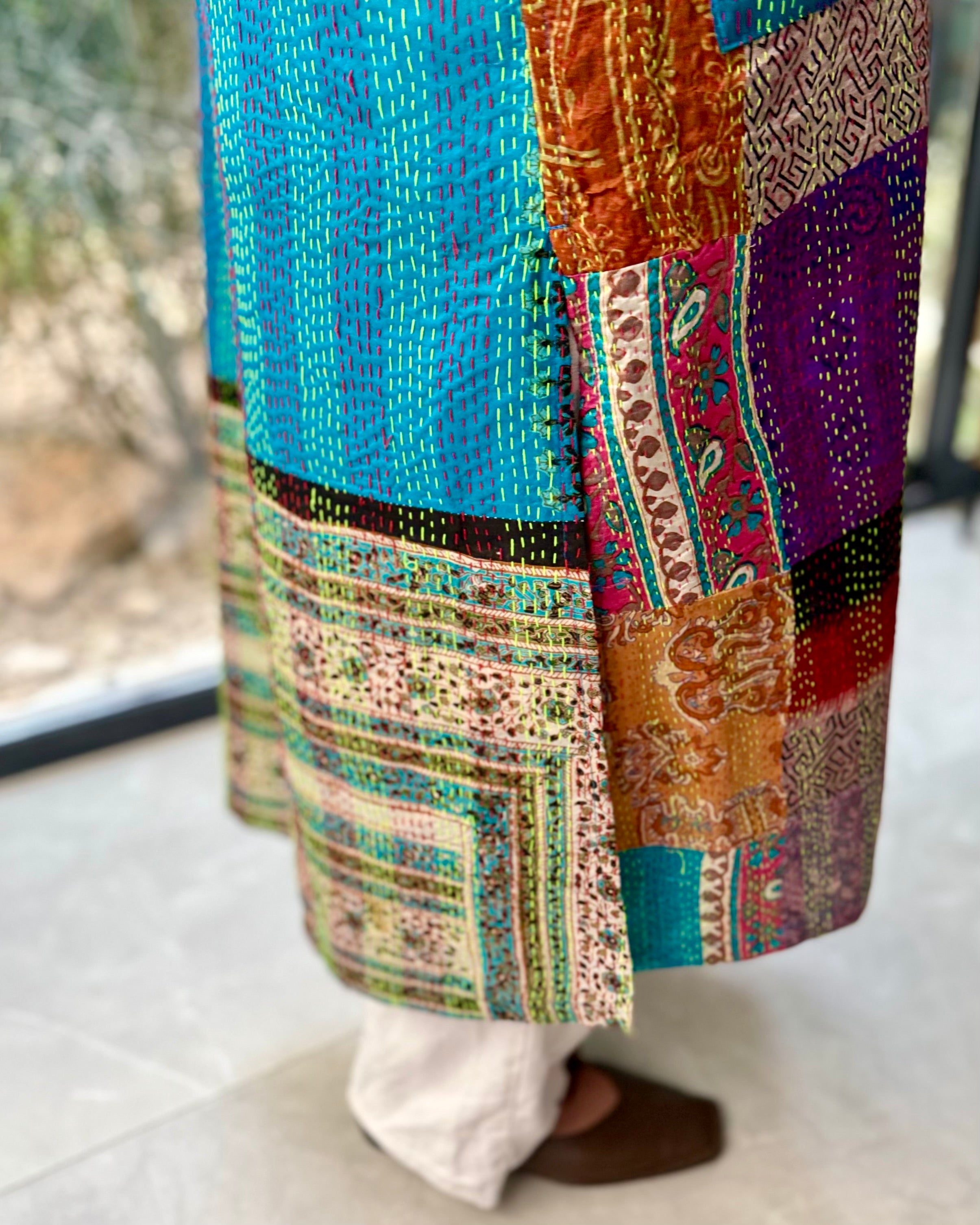 Peacock Courtyard | Teal Rose Abaya