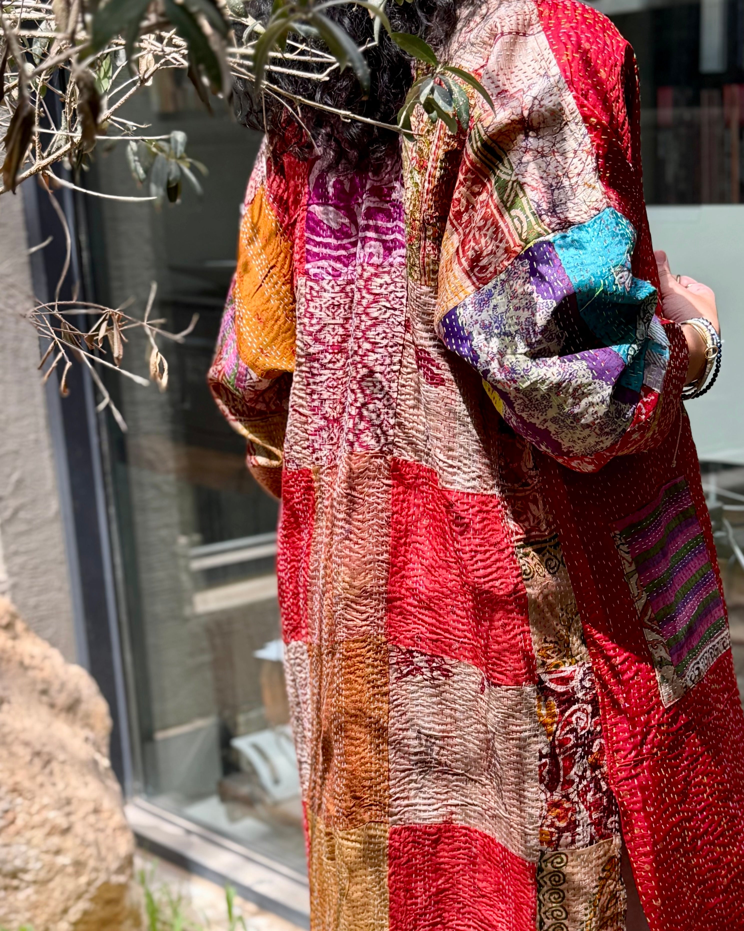 Spice Market Rhapsody | Crimson Glow Abaya