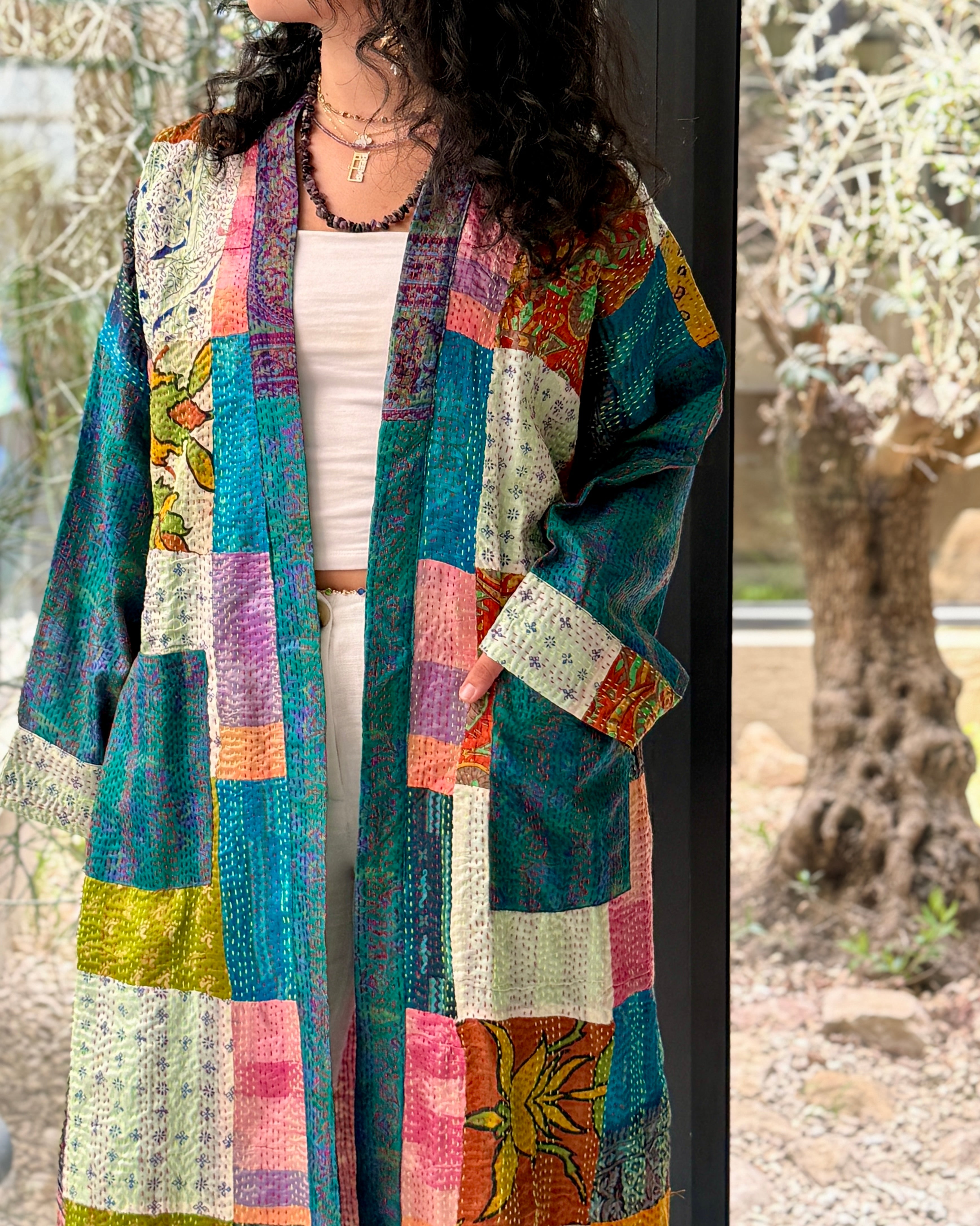 Peacock Courtyard | Cobalt Murmurs Abaya