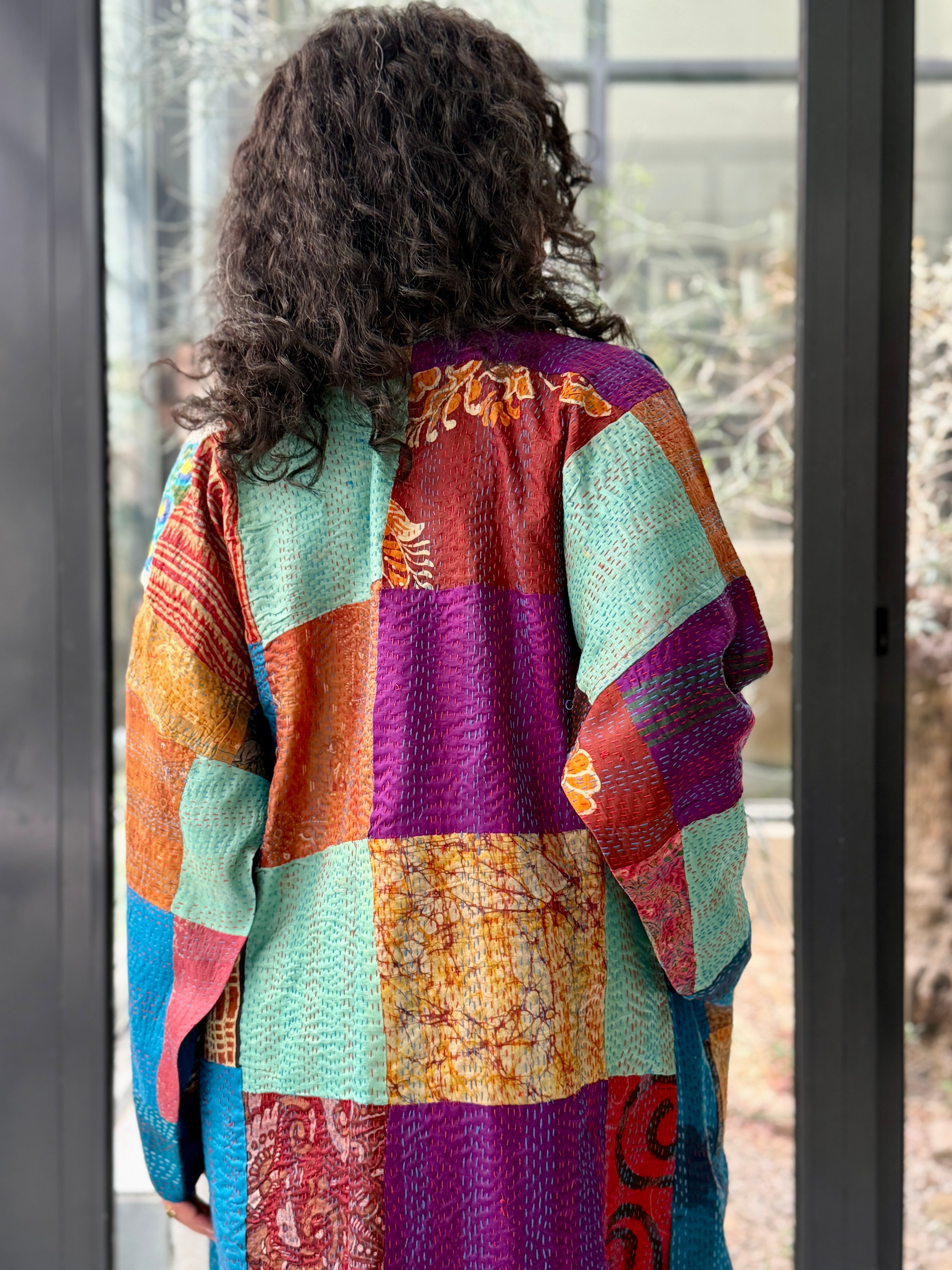 Peacock Courtyard | Bahaar Tale Abaya