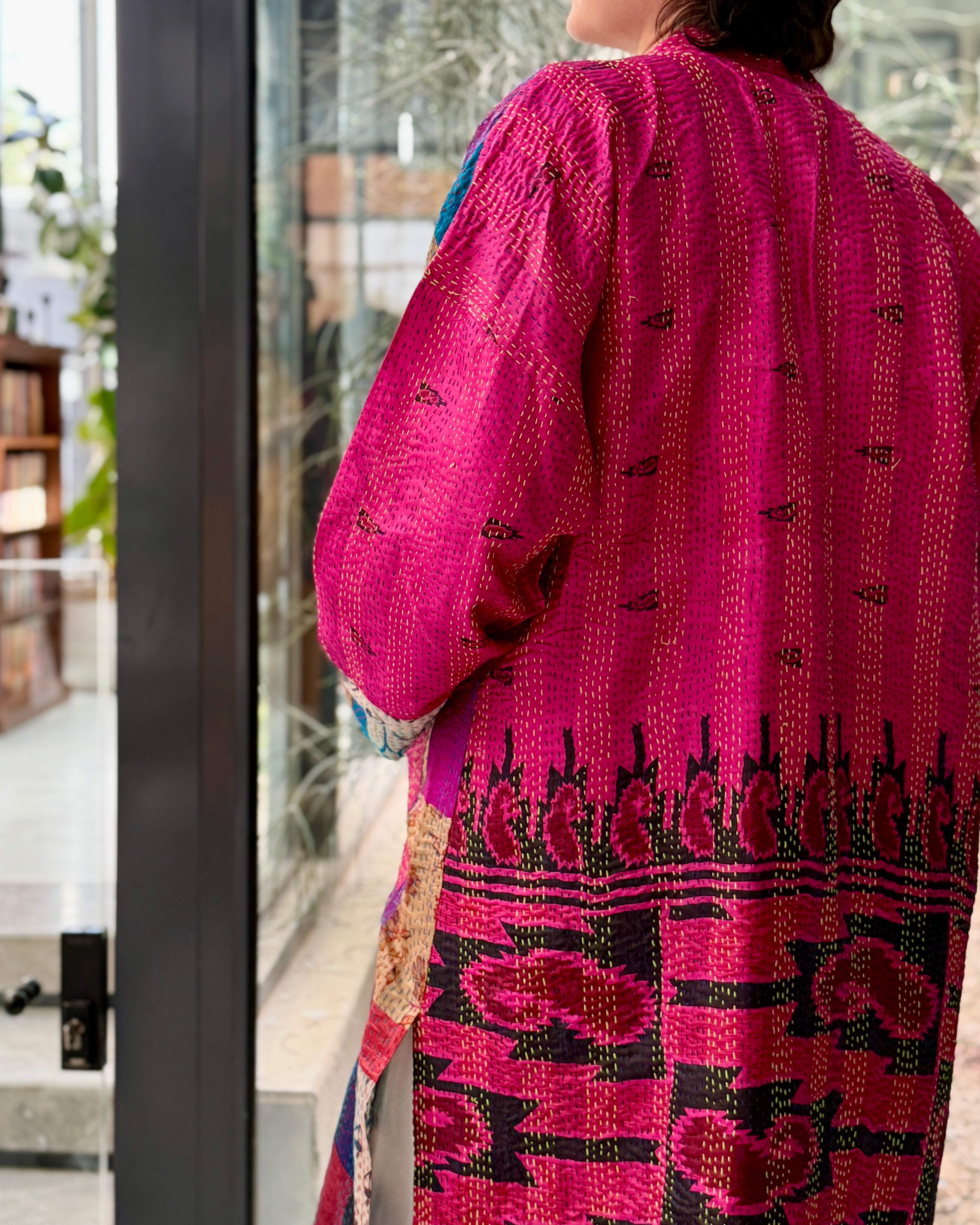 Bukhara Rose | Hibiscus Glow Abaya