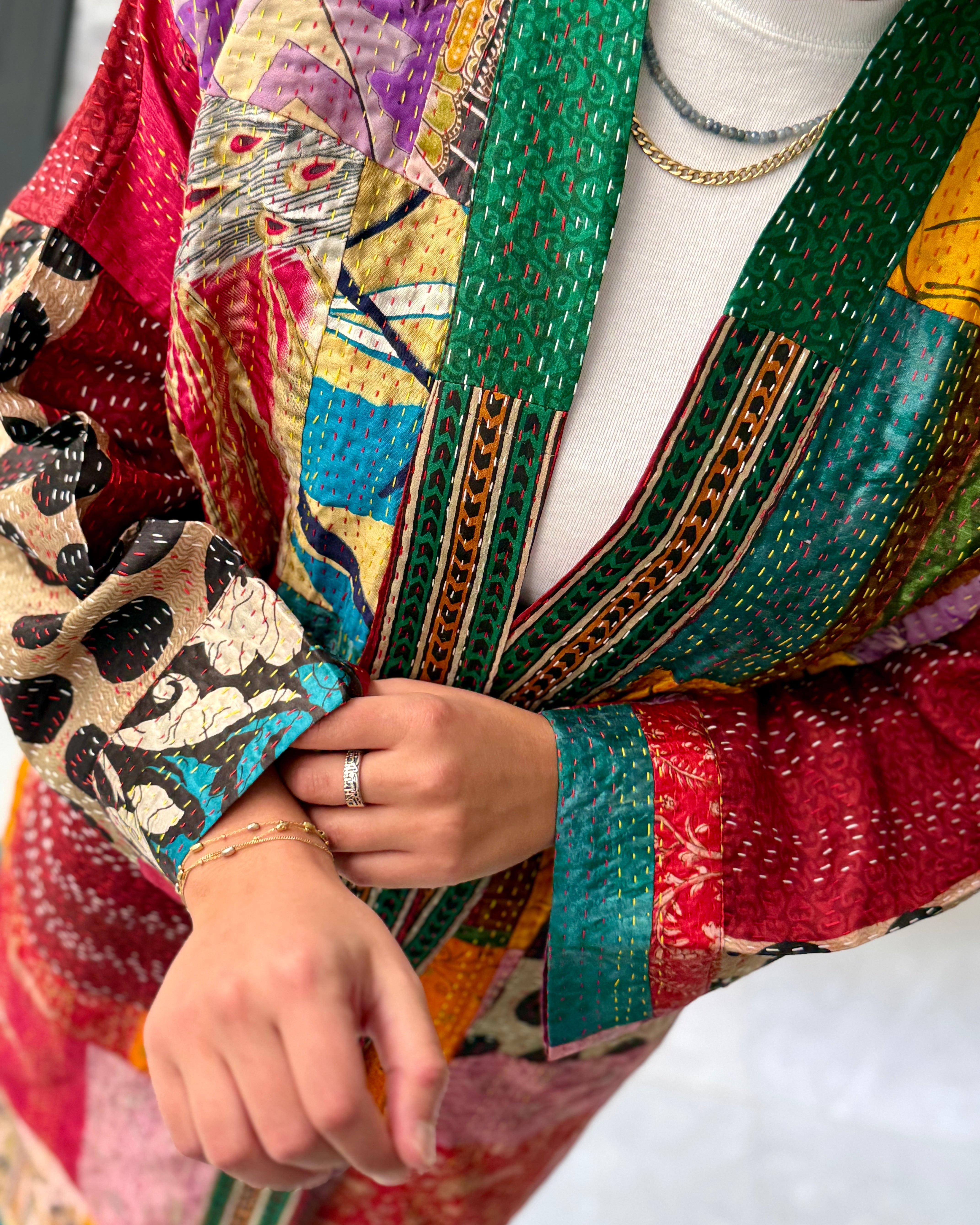 Spice Market Rhapsody | Polka-dot Rang-e-Tehzeeb Abaya